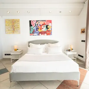 Amarin Pisa Room